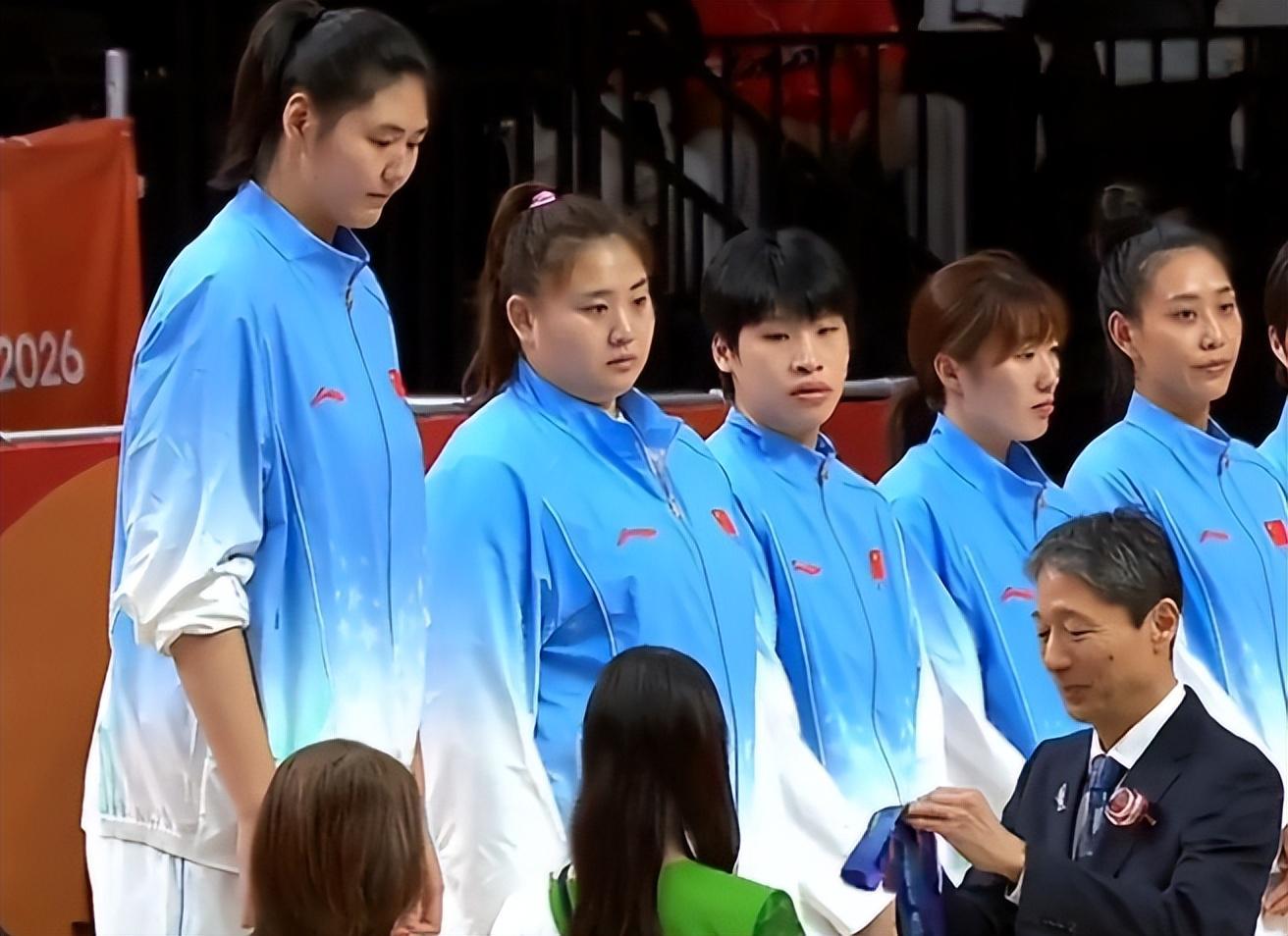 专业打造国际先进线上线下娱乐互动的强大平台服务