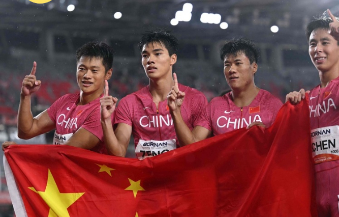 打造国际先进线上线下娱乐互动的强大平台介绍图片