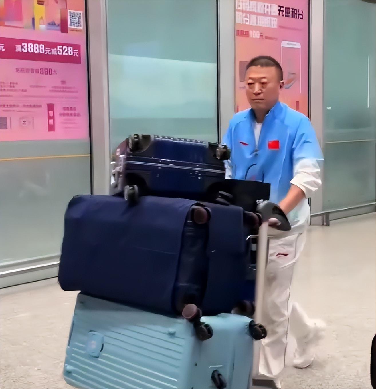 专业打造国际先进线上线下娱乐互动的强大平台服务